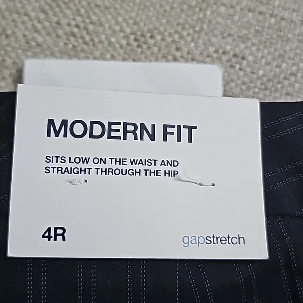 Gap Stretch Modern Fit Stripped Wide leg Pants Black size 4R NWT